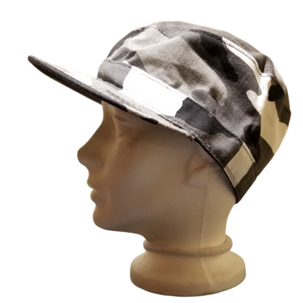 CAMO Hat Gray, Black & White